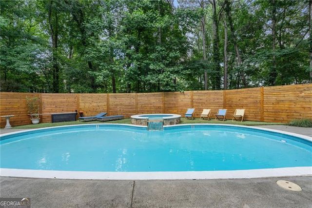 224 Lake Ruby Drive, Suwanee, GA 30024
