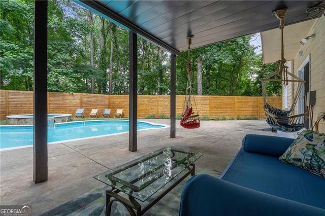 224 Lake Ruby Drive, Suwanee, GA 30024