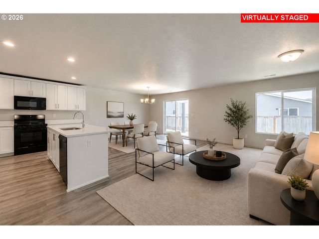 2002 HENDERSON Way, Longview, WA 98632