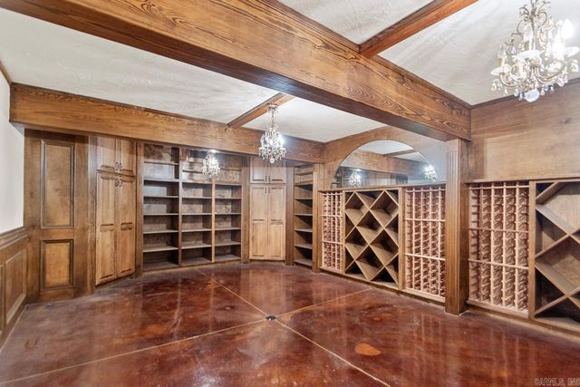 10 Valley Crest Ct, Little Rock, AR 72223