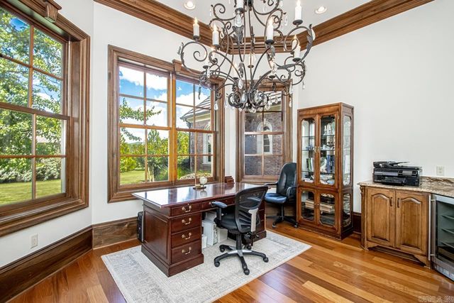 10 Valley Crest Ct, Little Rock, AR 72223