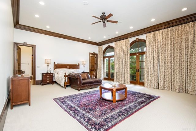 10 Valley Crest Ct, Little Rock, AR 72223