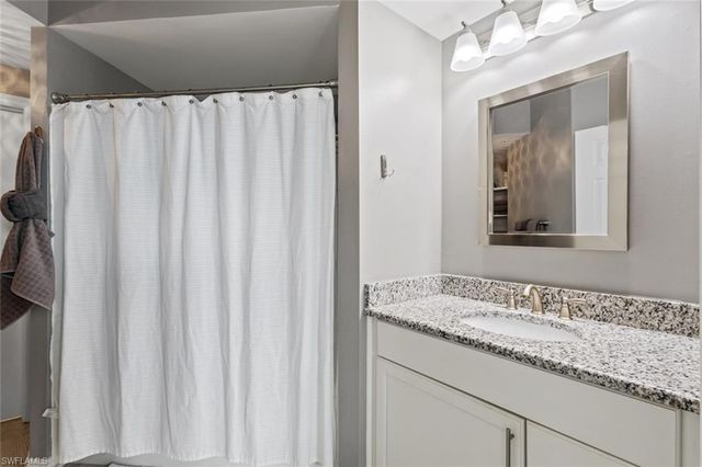 15655 Ocean Walk CIR 310, Fort Myers, FL 33908