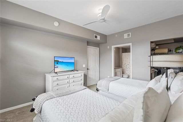 15655 Ocean Walk CIR 310, Fort Myers, FL 33908