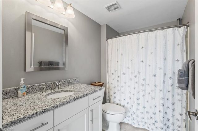 15655 Ocean Walk CIR 310, Fort Myers, FL 33908