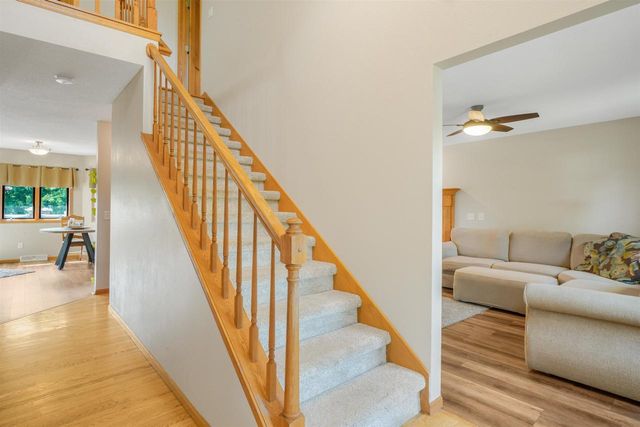623 Overlook Terrace, Deforest, WI 53532