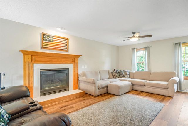 623 Overlook Terrace, Deforest, WI 53532