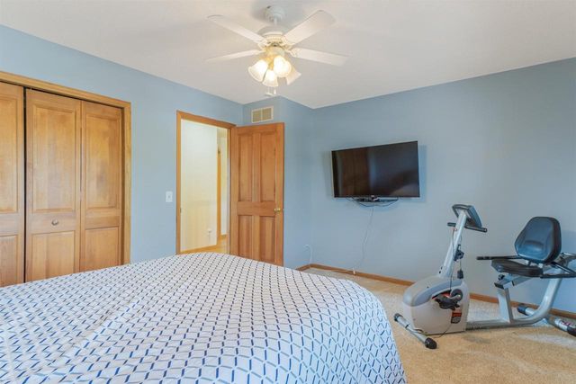 623 Overlook Terrace, Deforest, WI 53532