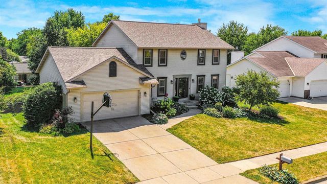 623 Overlook Terrace, Deforest, WI 53532