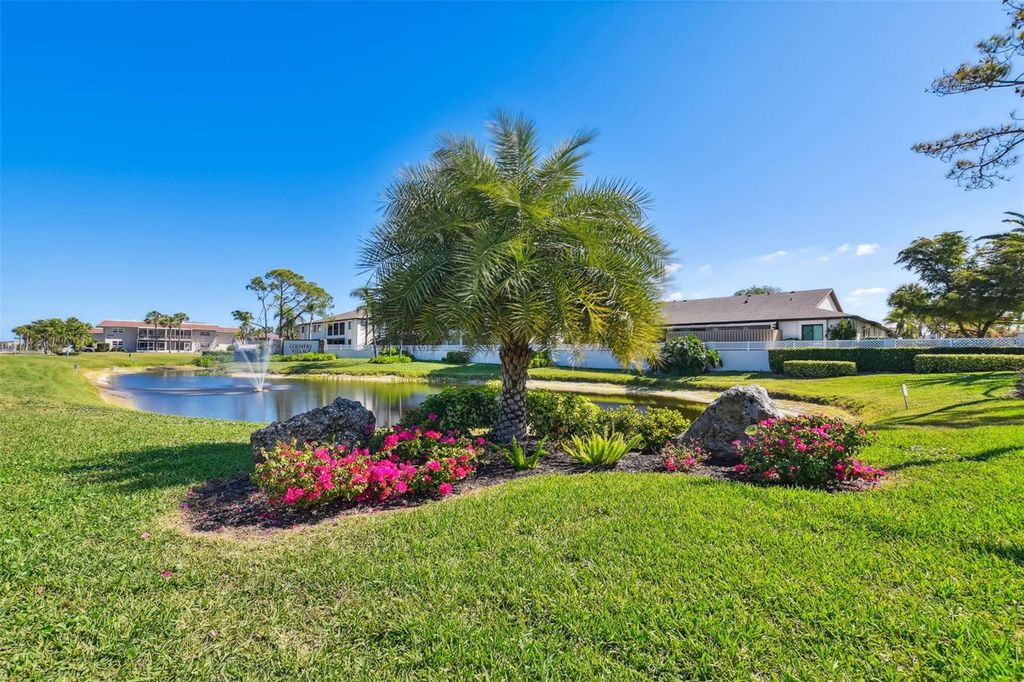Image 31 of property listing at 7301 29TH AVE DR W 108, Bradenton, FL 34209