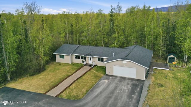 4417 E Mary Martin Drive, Wasilla, AK 99654