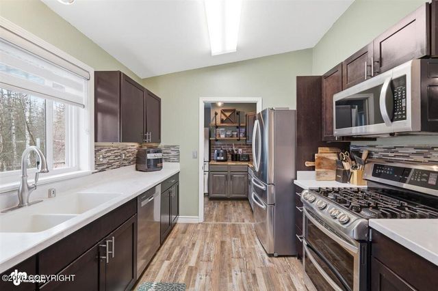 4417 E Mary Martin Drive, Wasilla, AK 99654