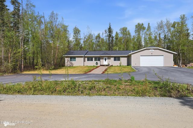 4417 E Mary Martin Drive, Wasilla, AK 99654