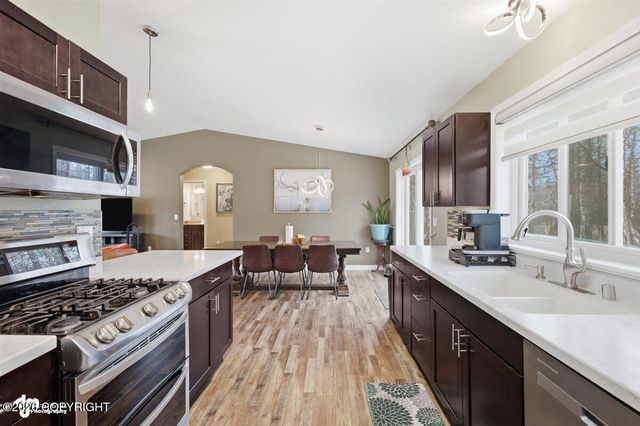 4417 E Mary Martin Drive, Wasilla, AK 99654