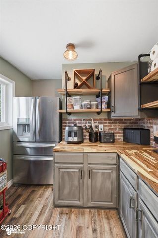 4417 E Mary Martin Drive, Wasilla, AK 99654