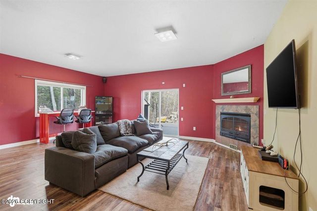 4417 E Mary Martin Drive, Wasilla, AK 99654