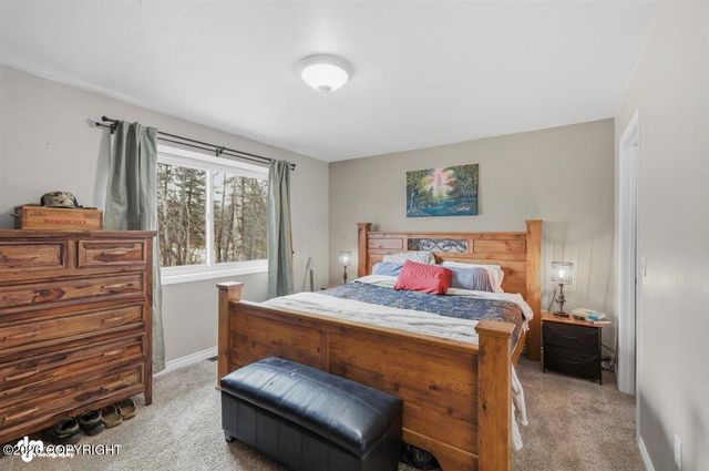 4417 E Mary Martin Drive, Wasilla, AK 99654