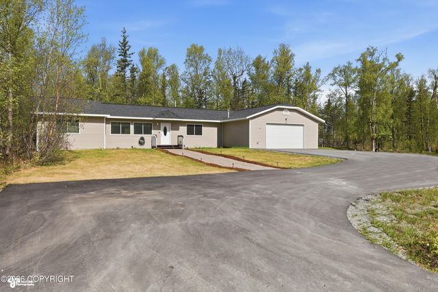 4417 E Mary Martin Drive, Wasilla, AK 99654