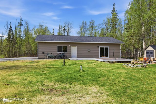 4417 E Mary Martin Drive, Wasilla, AK 99654