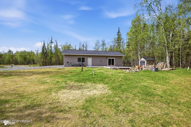 4417 E Mary Martin Drive, Wasilla, AK 99654