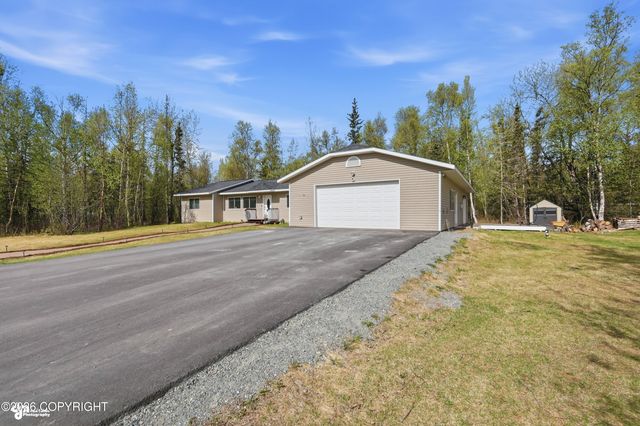 4417 E Mary Martin Drive, Wasilla, AK 99654