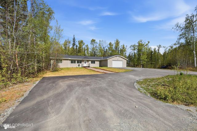 4417 E Mary Martin Drive, Wasilla, AK 99654