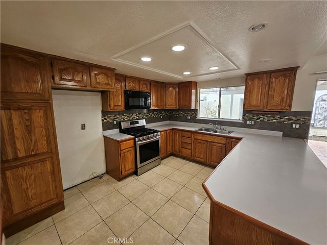 15271 Cadiz, Westminster, CA 92683
