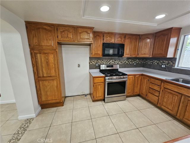 15271 Cadiz, Westminster, CA 92683