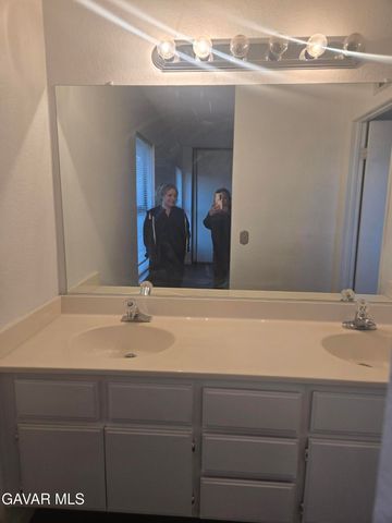 37414 Drexel Street, Palmdale, CA 93550