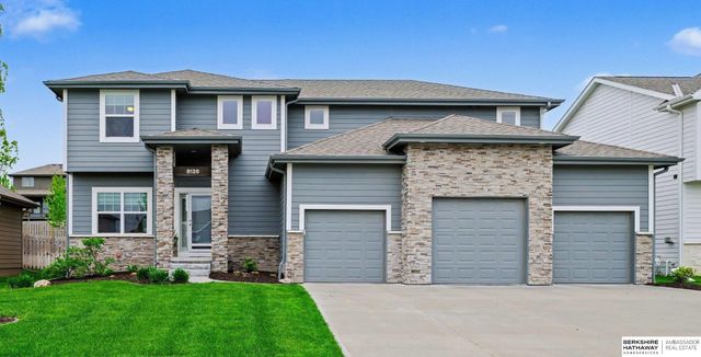 8126 S 196 Street, Gretna, NE 68028
