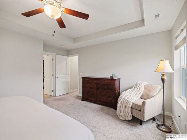 8126 S 196 Street, Gretna, NE 68028