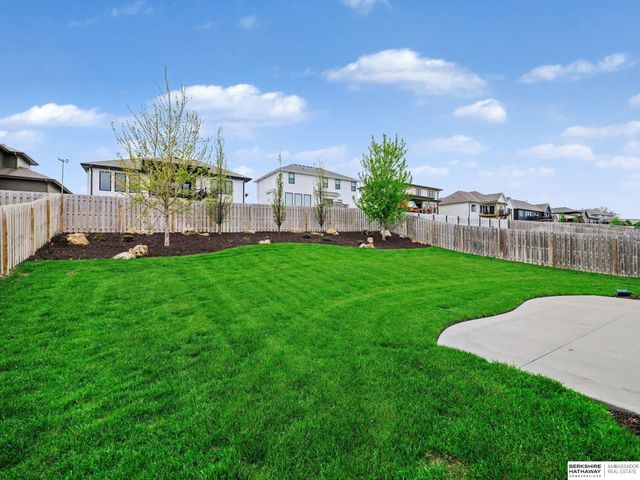 8126 S 196 Street, Gretna, NE 68028