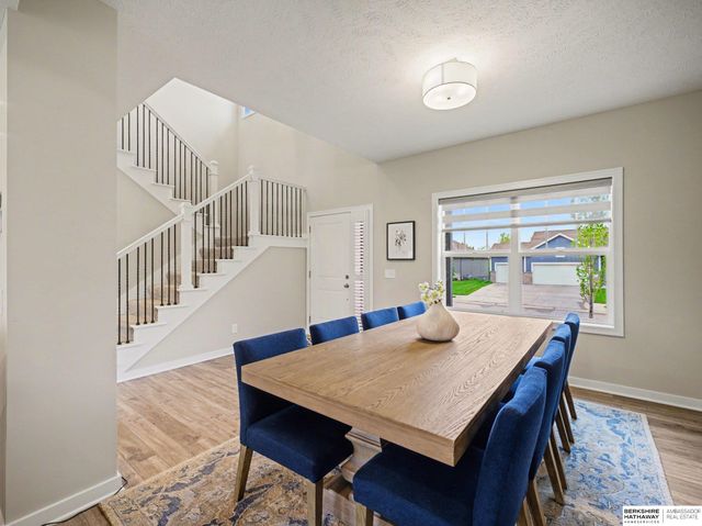8126 S 196 Street, Gretna, NE 68028