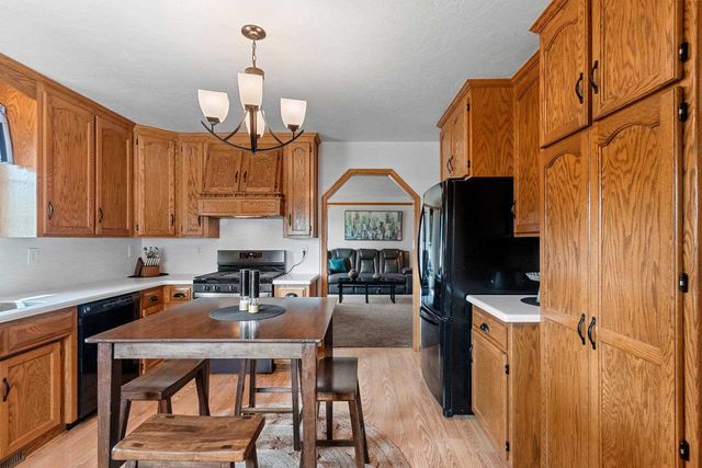931 GERARD DRIVE, Green Bay, WI 54302