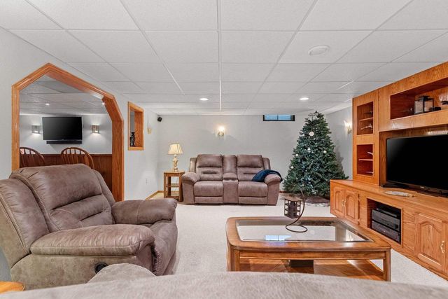 931 GERARD DRIVE, Green Bay, WI 54302