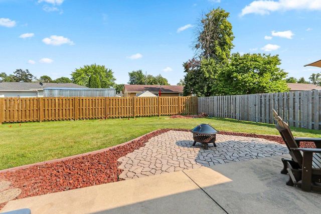 931 GERARD DRIVE, Green Bay, WI 54302