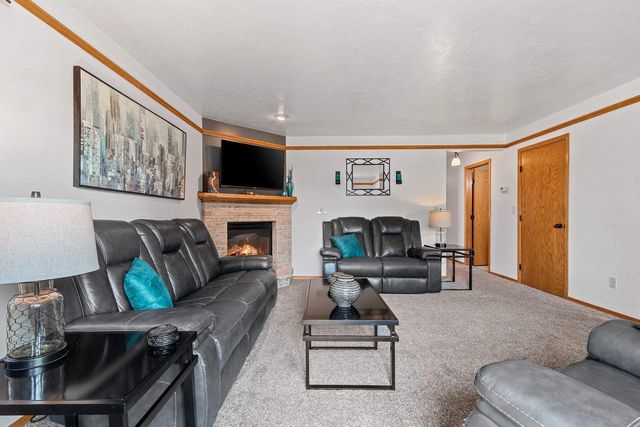 931 GERARD DRIVE, Green Bay, WI 54302