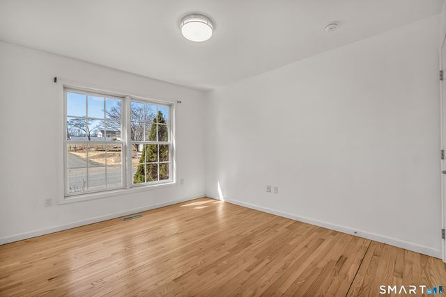 195 Marshall Lane, Derby, CT 06418