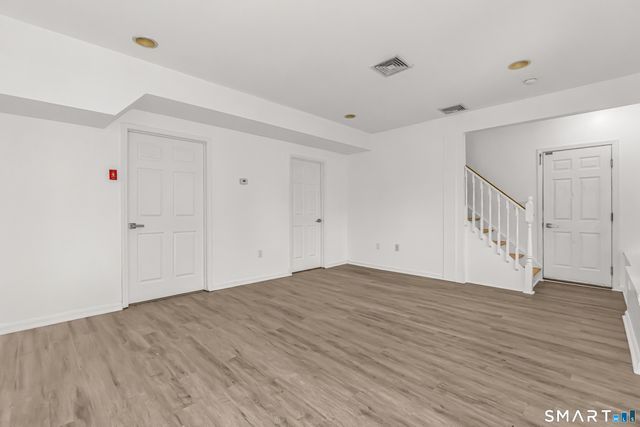 195 Marshall Lane, Derby, CT 06418