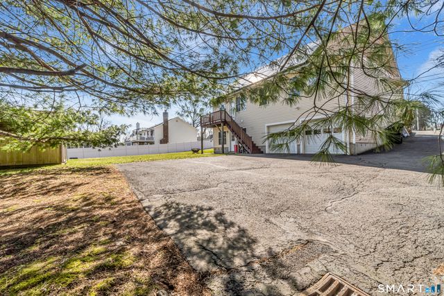 195 Marshall Lane, Derby, CT 06418