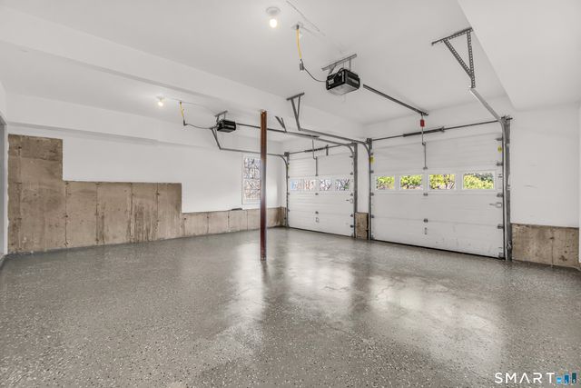 195 Marshall Lane, Derby, CT 06418