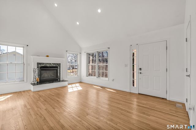 195 Marshall Lane, Derby, CT 06418