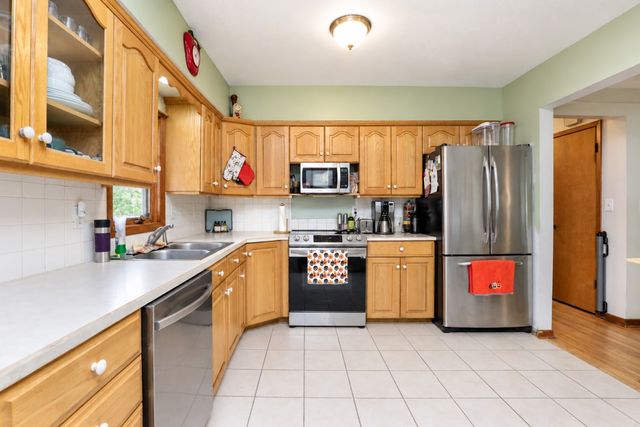 8194 Sunrise Boulevard, Clive, IA 50325
