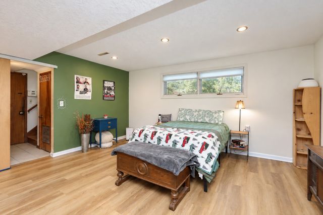 8194 Sunrise Boulevard, Clive, IA 50325