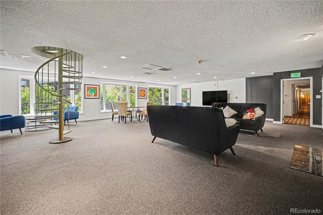 555 E 10th Avenue 211, Denver, CO 80203