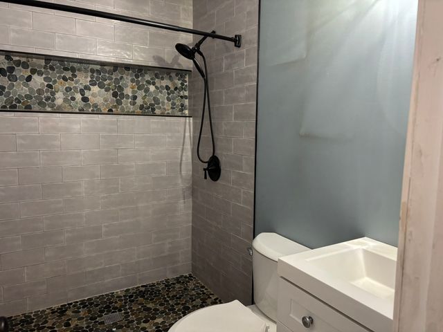 204 Township Dr, Hendersonville, TN 37075