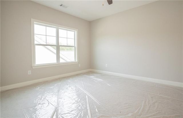 107 Magnolia Lane, Carrollton, GA 30117