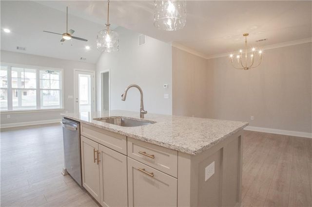 107 Magnolia Lane, Carrollton, GA 30117
