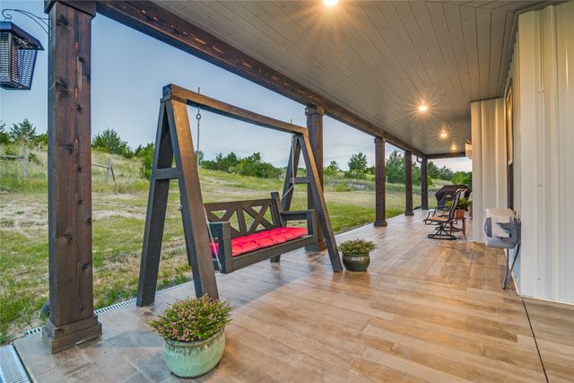 1656 County Road 604, Farmersville, TX 75442