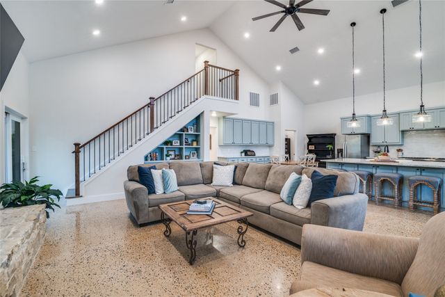 1656 County Road 604, Farmersville, TX 75442